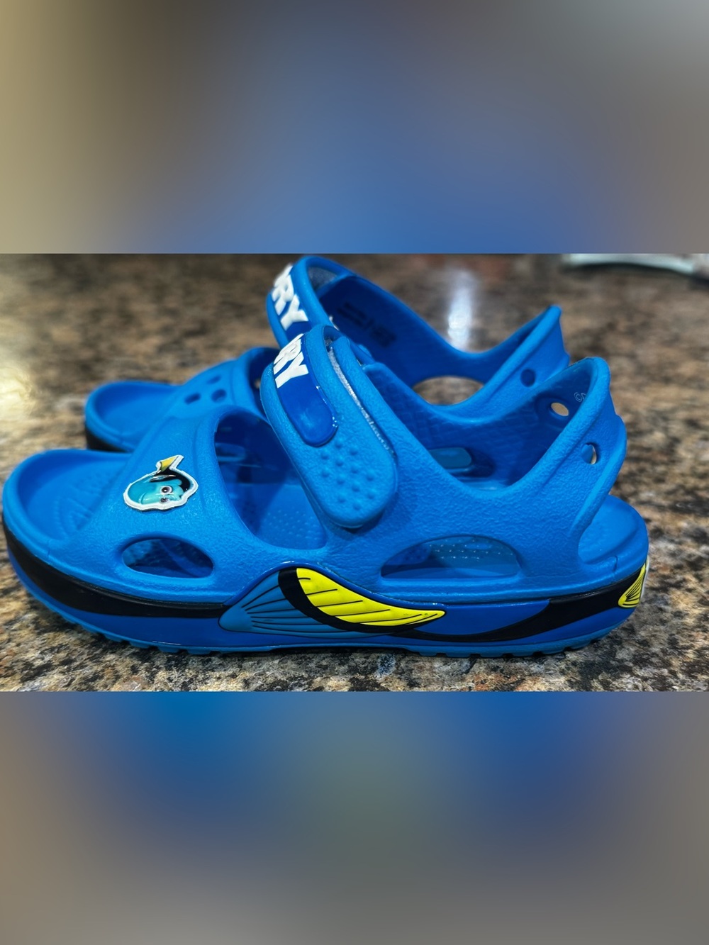 Crocs Disney’s Finding Nemo Dory Sandals Blue Dory Size C 8 Toddler Waterproof